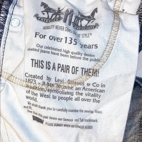 Men’s Levi Jeans, Darkish Blue - Picture 5 of 5